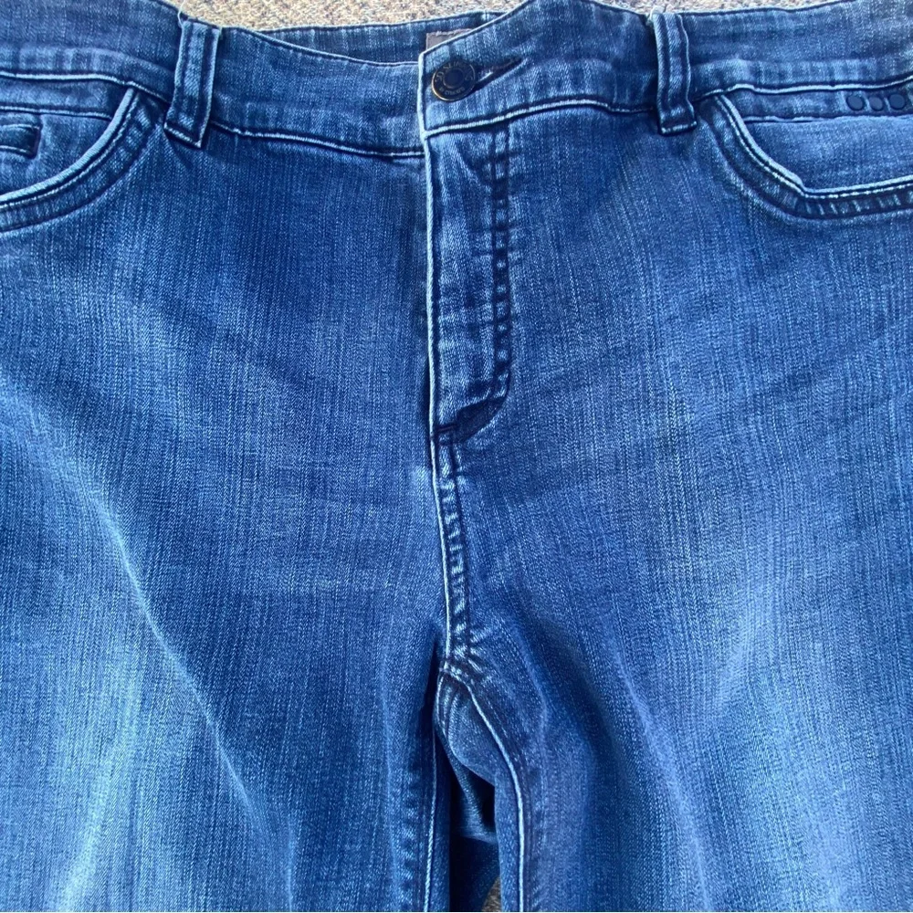 Chico’s So Slimming Jeans size 2 US 12 31 Cropped Capri Length Casual Denim - Picture 5 of 15